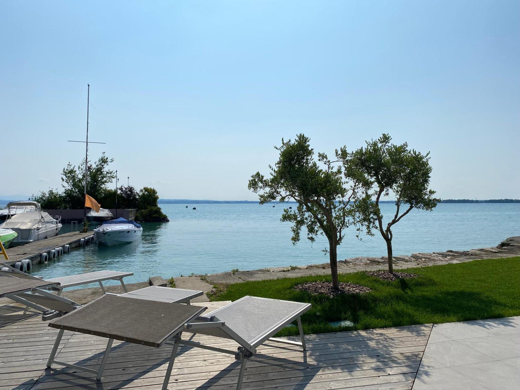 Sirmio Apartments - Darsena Stay Sirmione Exterior foto