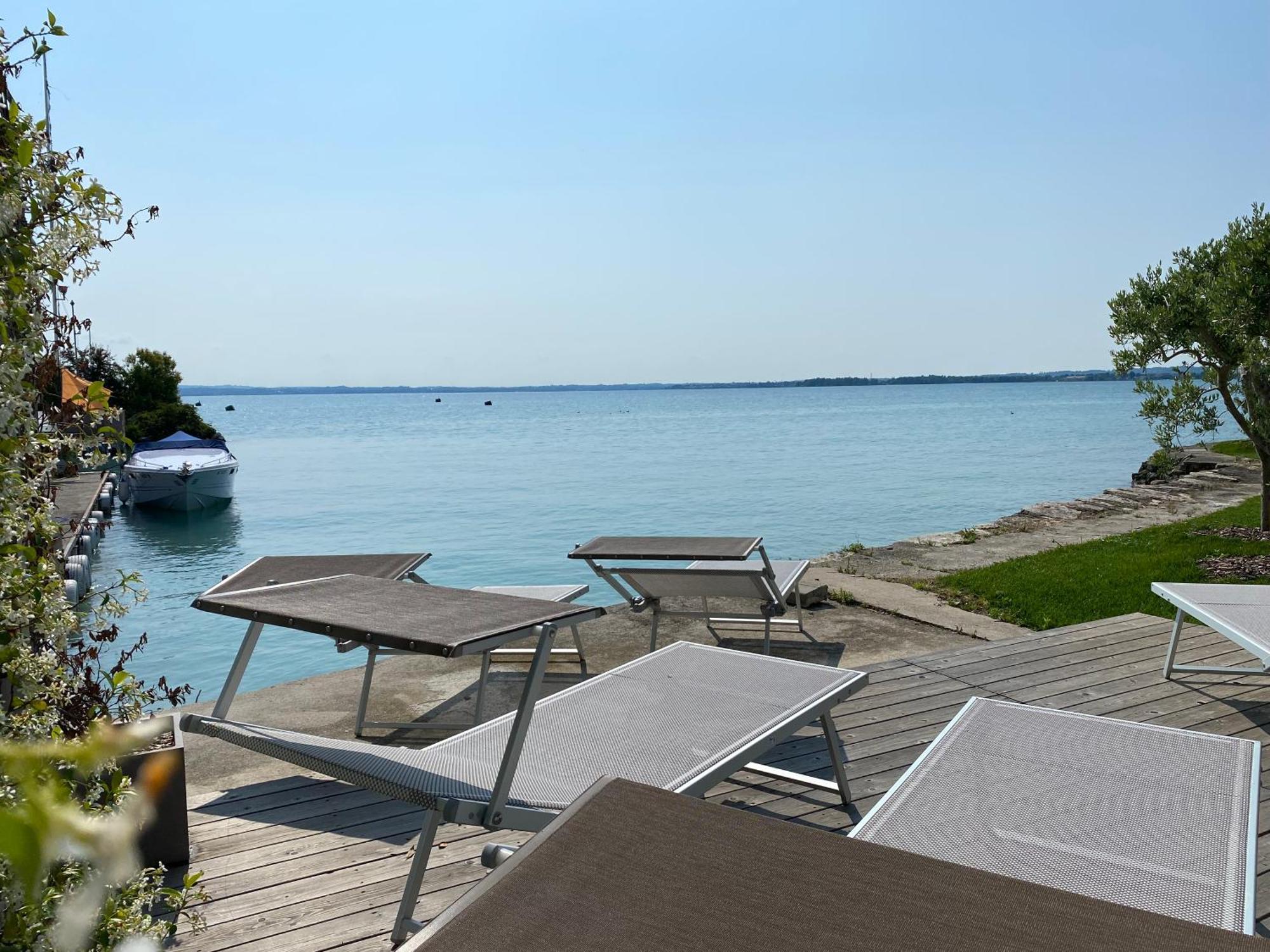 Sirmio Apartments - Darsena Stay Sirmione Exterior foto